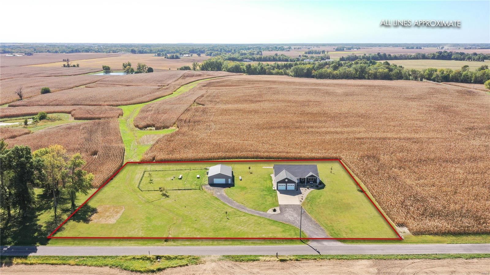 9026 Maple Road Edwardsville, IL 62025 - Photo 2 of 64