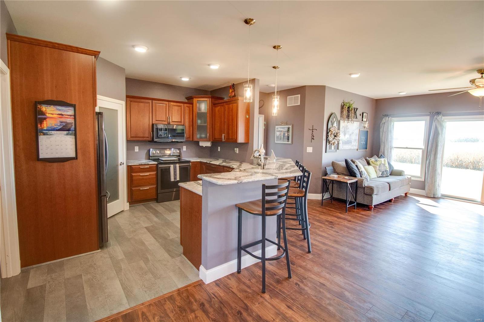 9026 Maple Road Edwardsville, IL 62025 - Photo 21 of 64