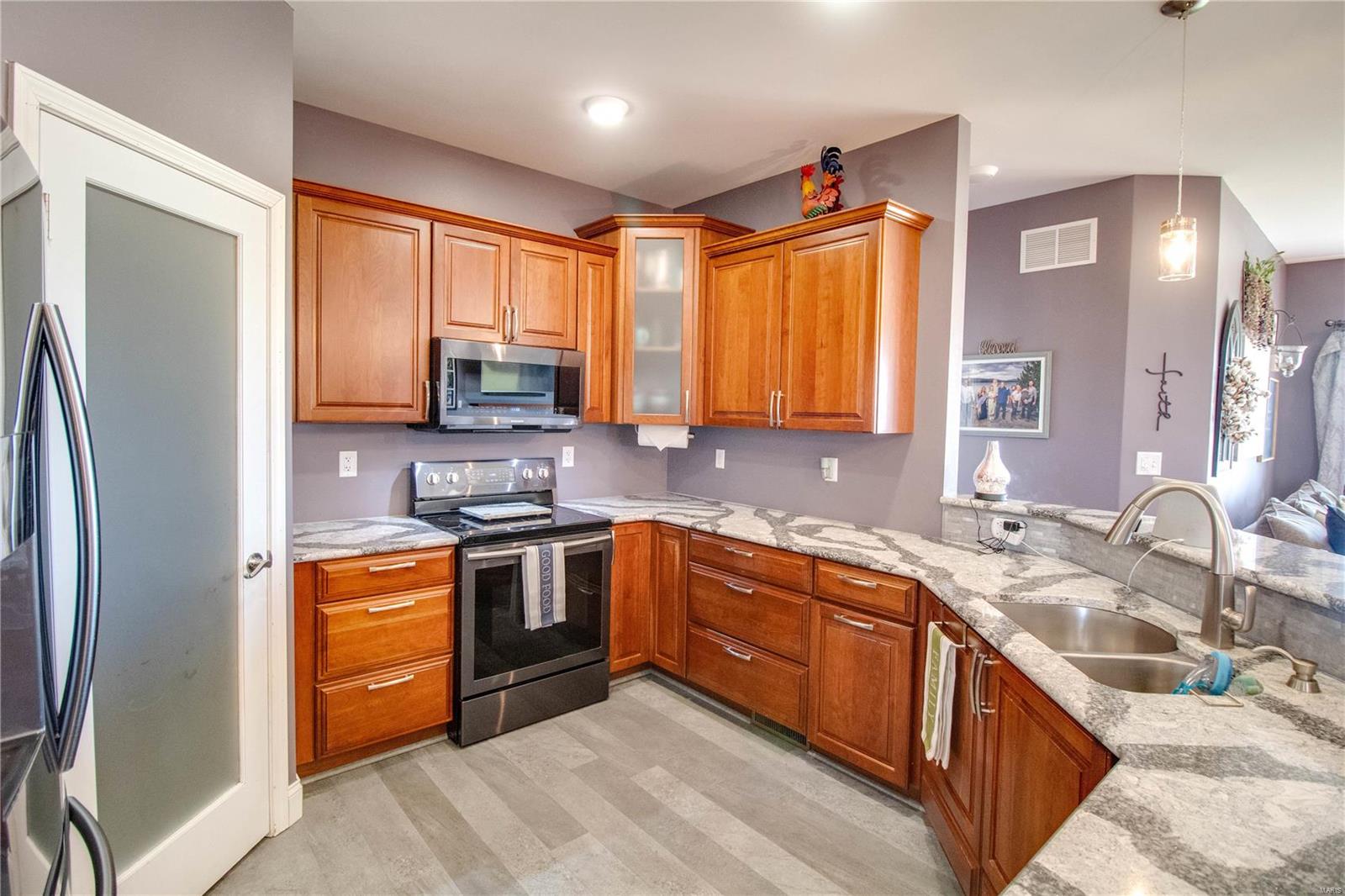 9026 Maple Road Edwardsville, IL 62025 - Photo 25 of 64