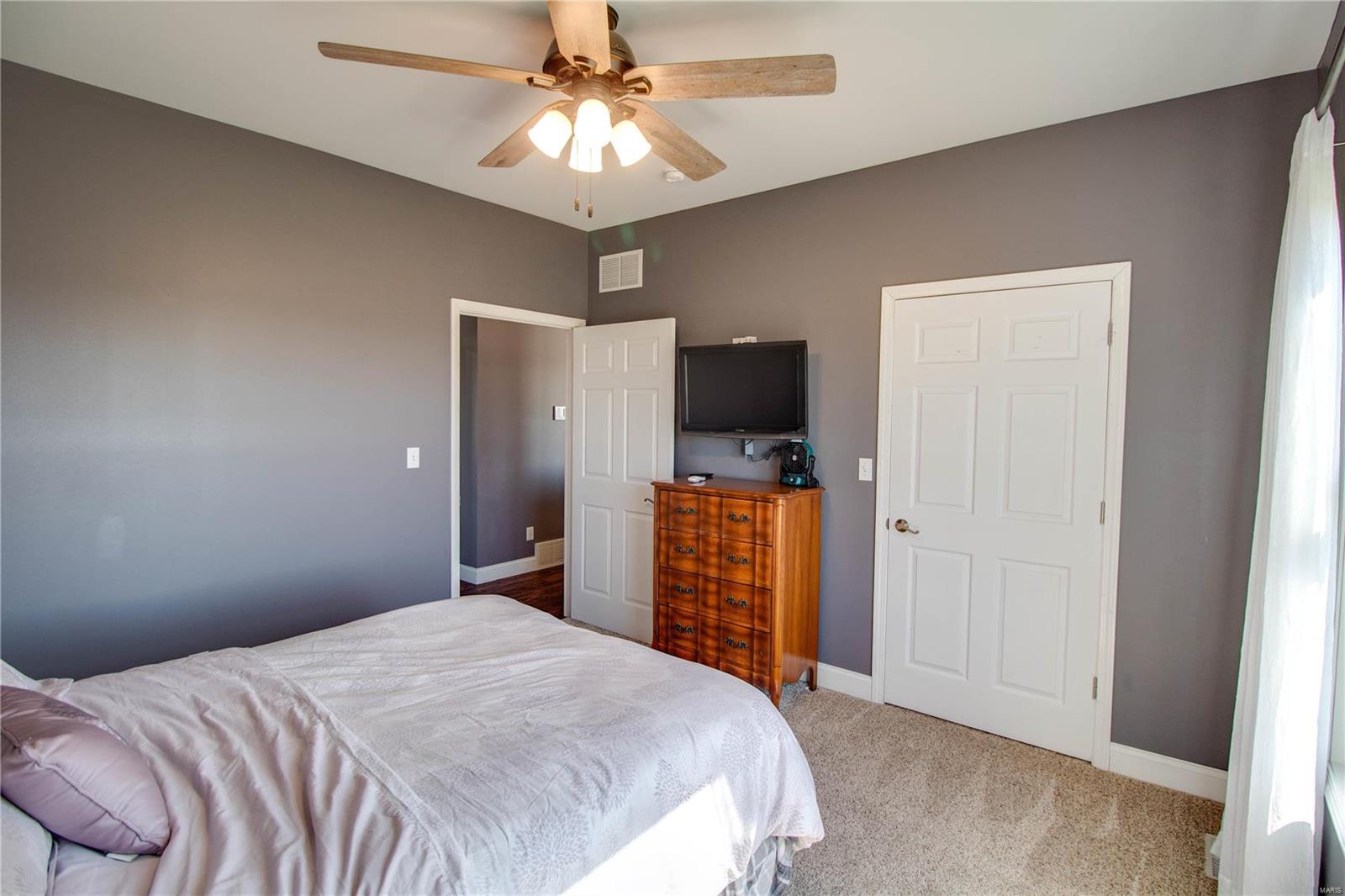 9026 Maple Road Edwardsville, IL 62025 - Photo 38 of 64