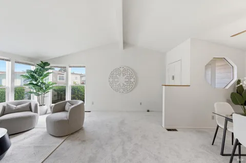 $322,000 | 40 Falcon Crest Circle, Unit 40, Napa, CA 94558