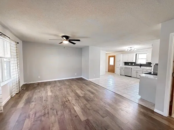 $172,500 | 1409 Schrock Street, El Dorado Springs, MO 64744