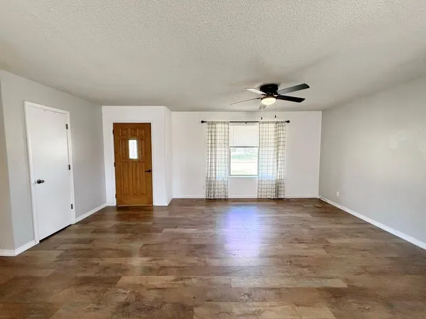 $172,500 | 1409 Schrock Street, El Dorado Springs, MO 64744