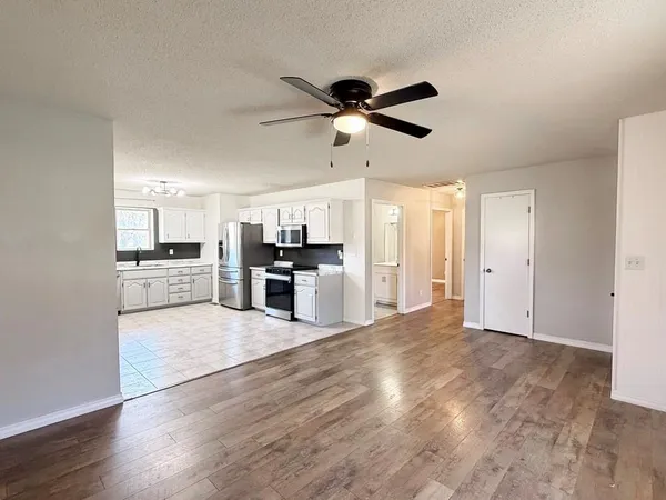 $172,500 | 1409 Schrock Street, El Dorado Springs, MO 64744