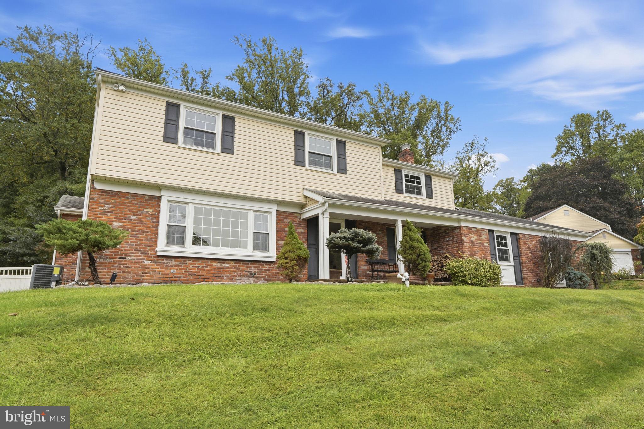 1489 Greenawalt Road Huntingdon Valley, PA 19006 - Photo 2 of 51 Gallery Image 2