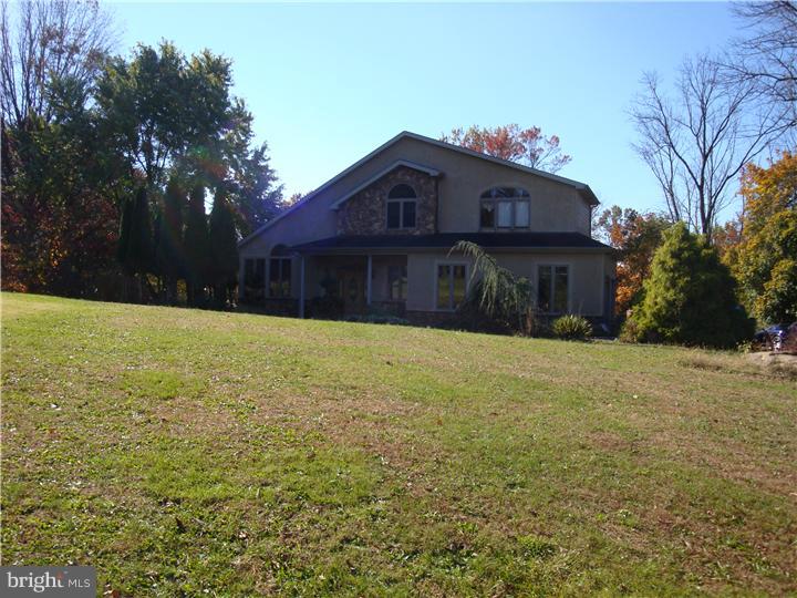 300 Rocksville Road Holland, PA 18966 - Photo 2 of 24