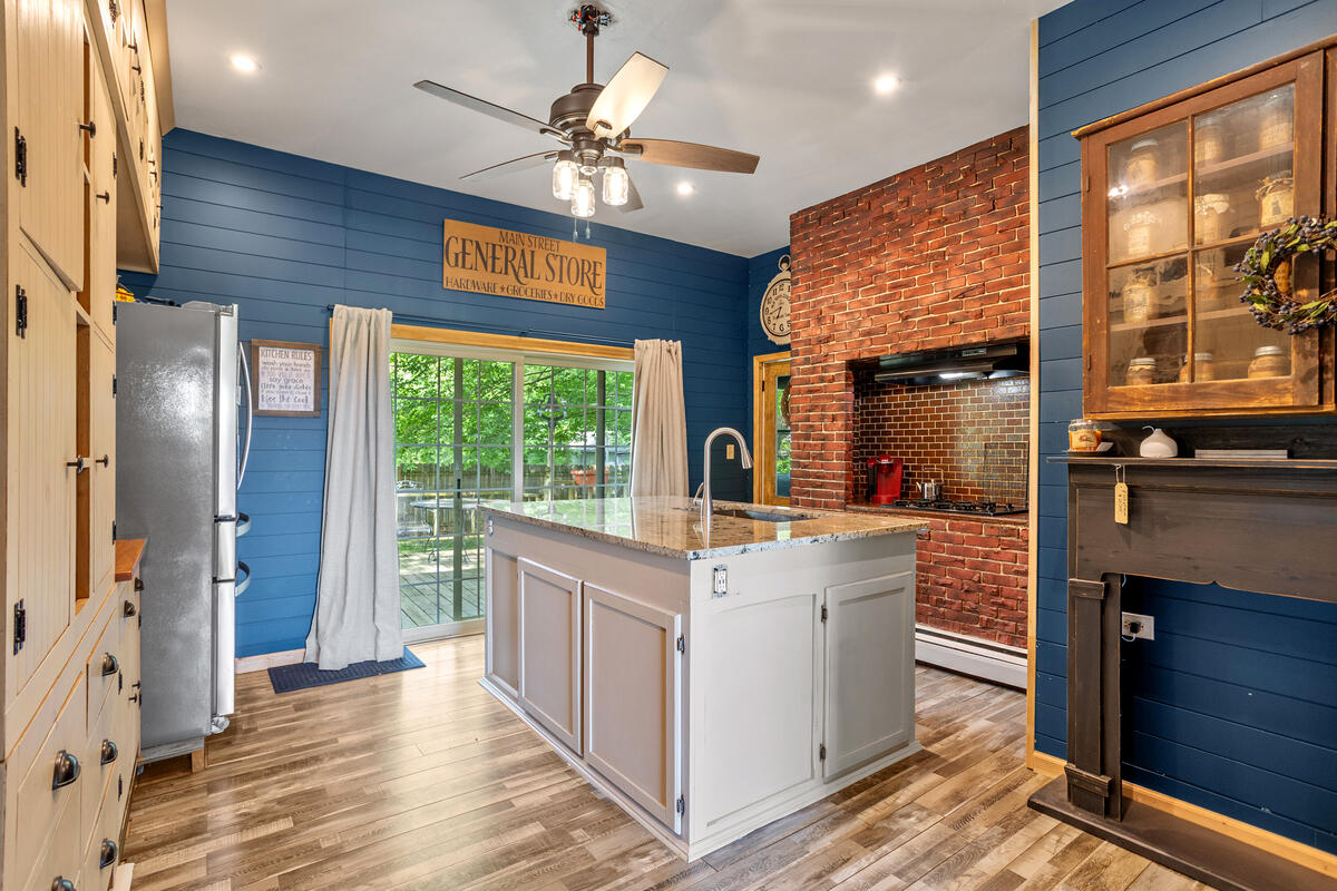 55686 Parkville Road Mendon, MI 49072 - Photo 5 of 32