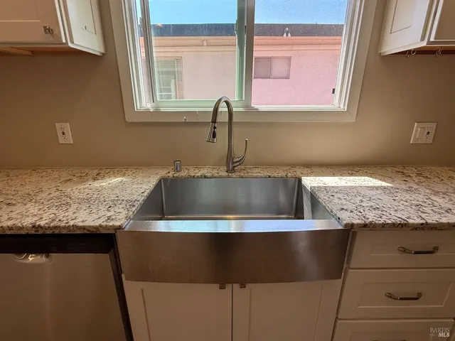 $3,900 | 4121 Lusk Street, Oakland, CA 94608