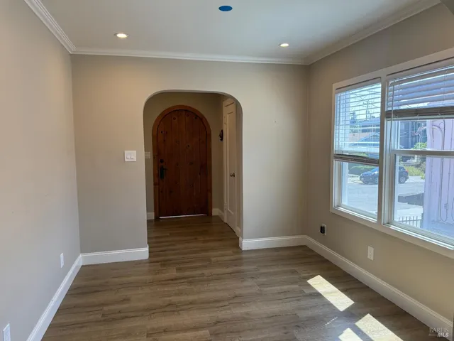 $3,900 | 4121 Lusk Street, Oakland, CA 94608