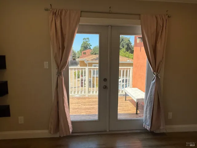 $3,900 | 4121 Lusk Street, Oakland, CA 94608