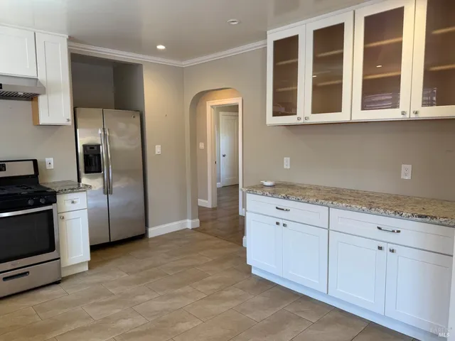 $3,900 | 4121 Lusk Street, Oakland, CA 94608