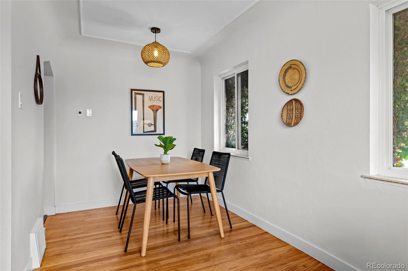 1585 Roslyn Street Denver, CO 80220 - Photo 14 of 45