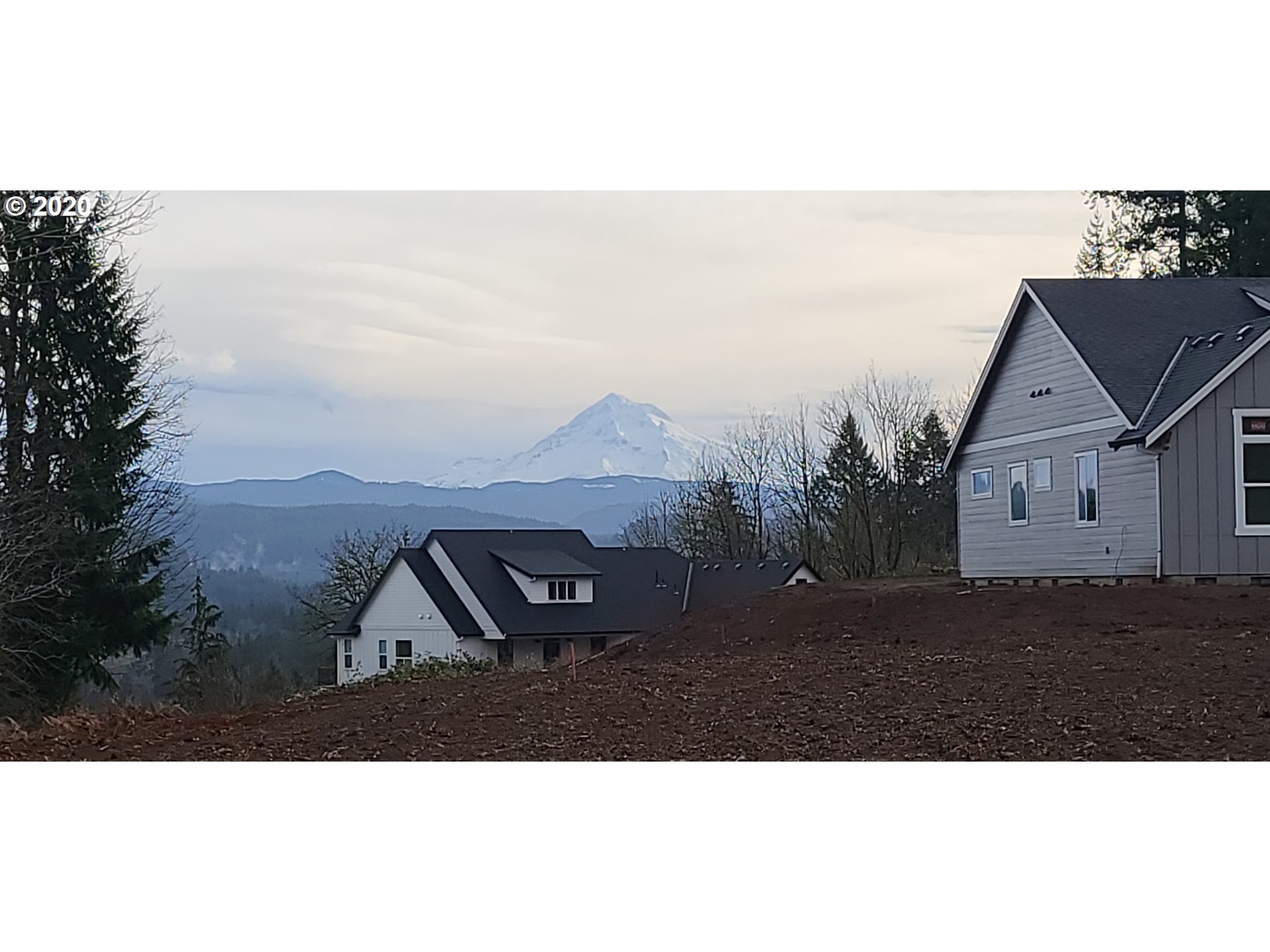13264 Southeast Bluff Road Sandy, OR 97055 - Photo 6 of 30 Gallery Image 6