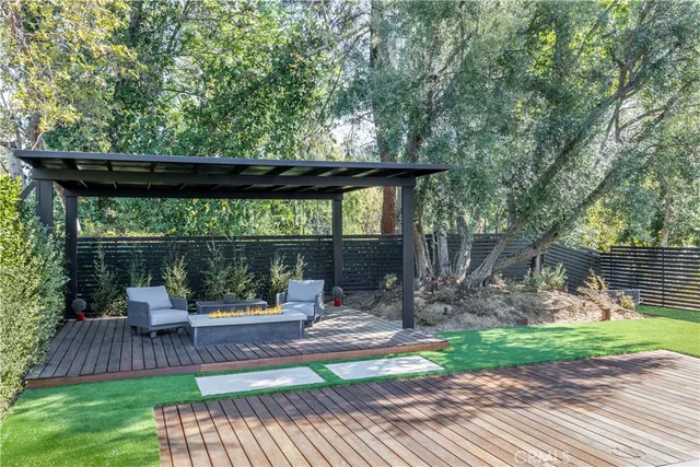 $49,000 | 19333 Rosita Street, Tarzana, CA 91356