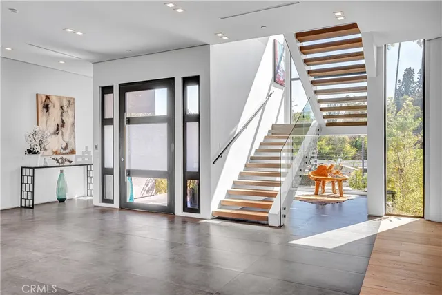 $49,000 | 19333 Rosita Street, Tarzana, CA 91356