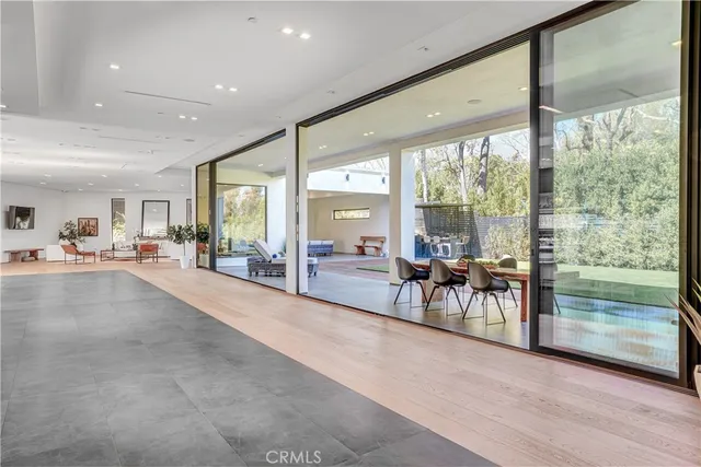 $49,000 | 19333 Rosita Street, Tarzana, CA 91356