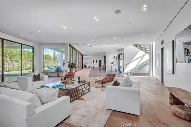 $49,000 | 19333 Rosita Street, Tarzana, CA 91356