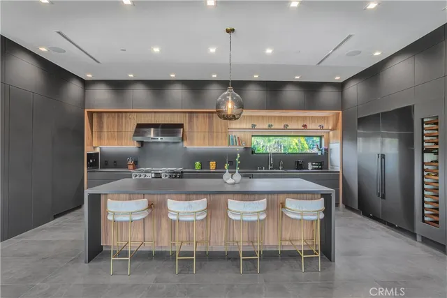 $49,000 | 19333 Rosita Street, Tarzana, CA 91356