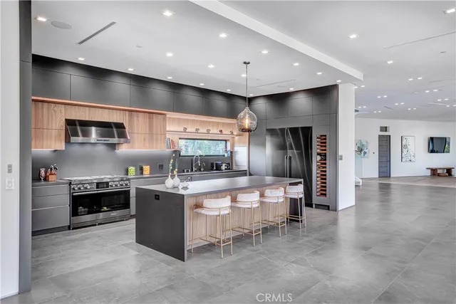 $49,000 | 19333 Rosita Street, Tarzana, CA 91356