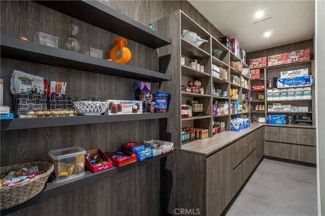 $49,000 | 19333 Rosita Street, Tarzana, CA 91356