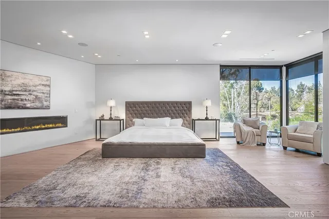 $49,000 | 19333 Rosita Street, Tarzana, CA 91356