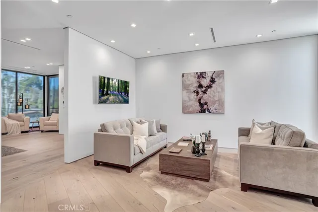 $49,000 | 19333 Rosita Street, Tarzana, CA 91356