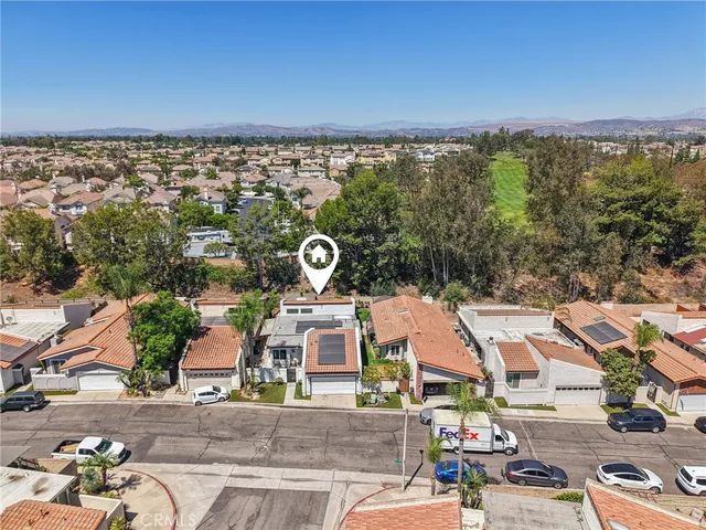 a picture of city view