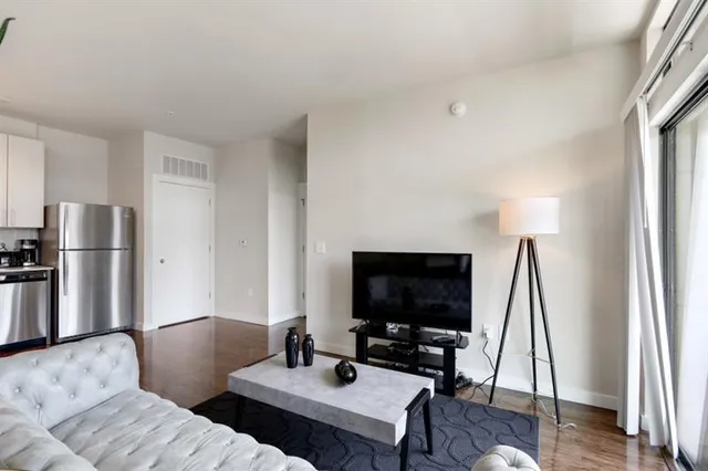 $4,750 | 299 North Highland Avenue Northeast, Unit 3041, Atlanta, GA 30307