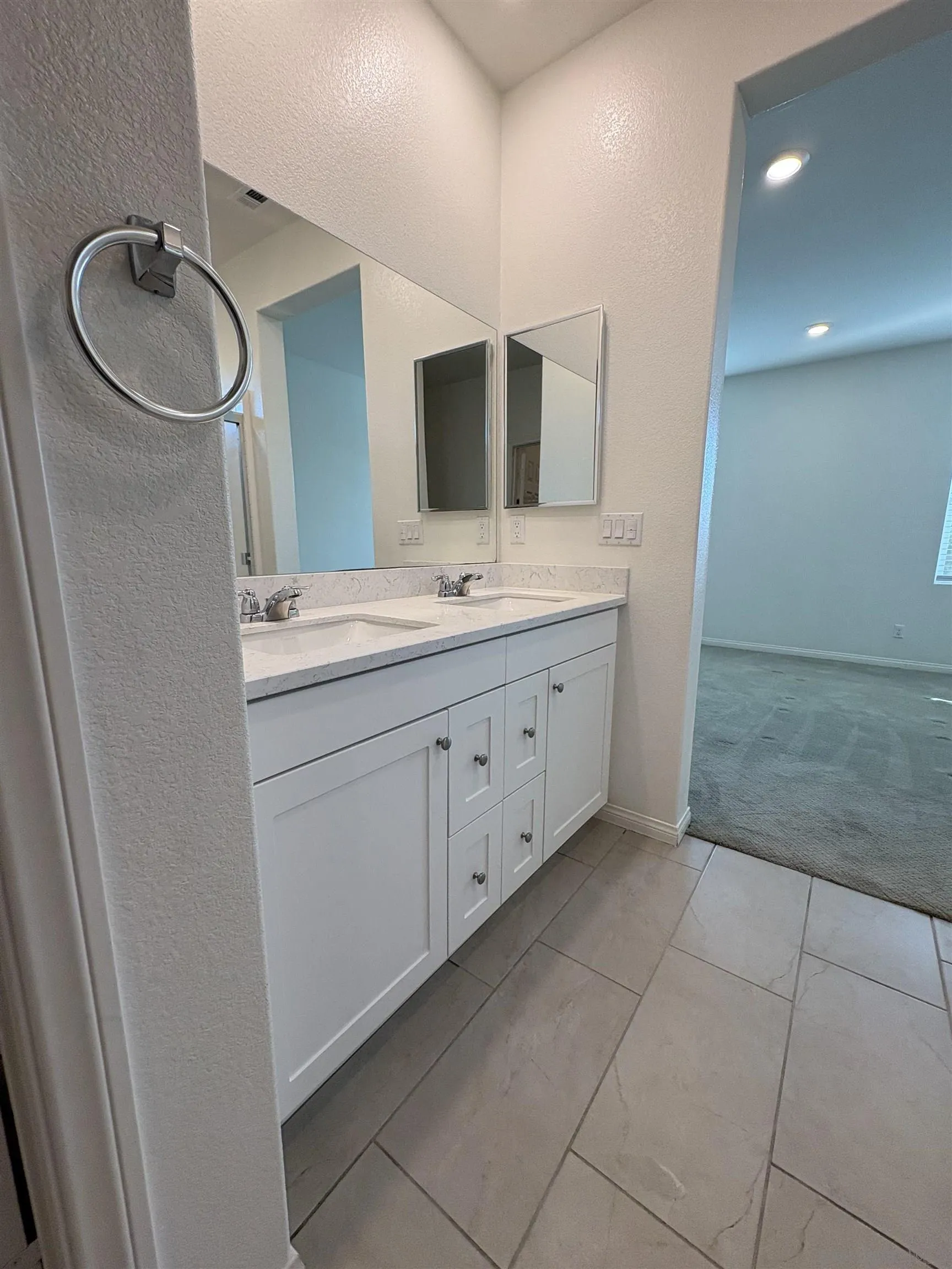 420 Appleton Way Perris, CA 92570 - Photo 15 of 28 Gallery Image 15