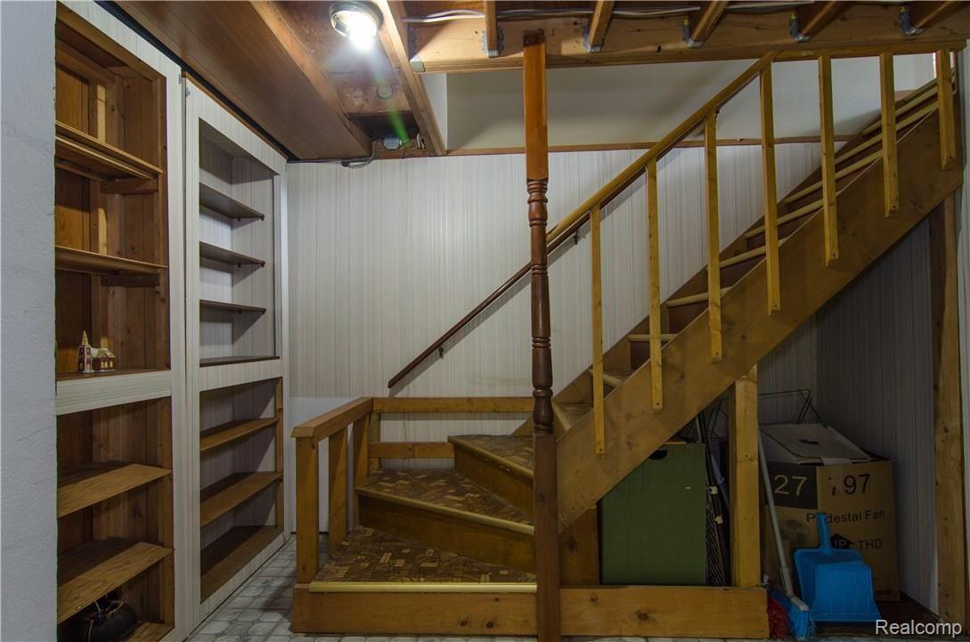 9314 Sheldon Road Plymouth, MI 48170 - Photo 23 of 34 23.jpg