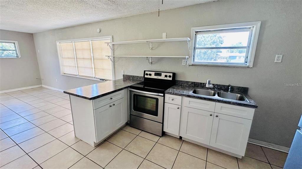 1310 North Combee Road, Unit 7 Lakeland, FL 33801 - Photo 3 of 8