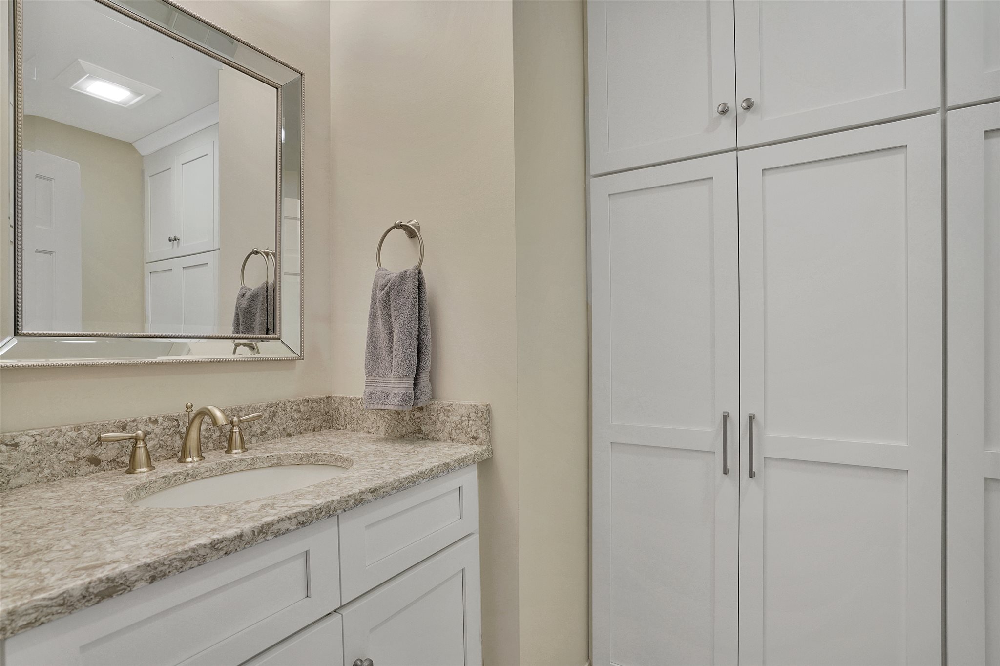 7 Kent Street Windham, NH 03087 - Photo 14 of 33