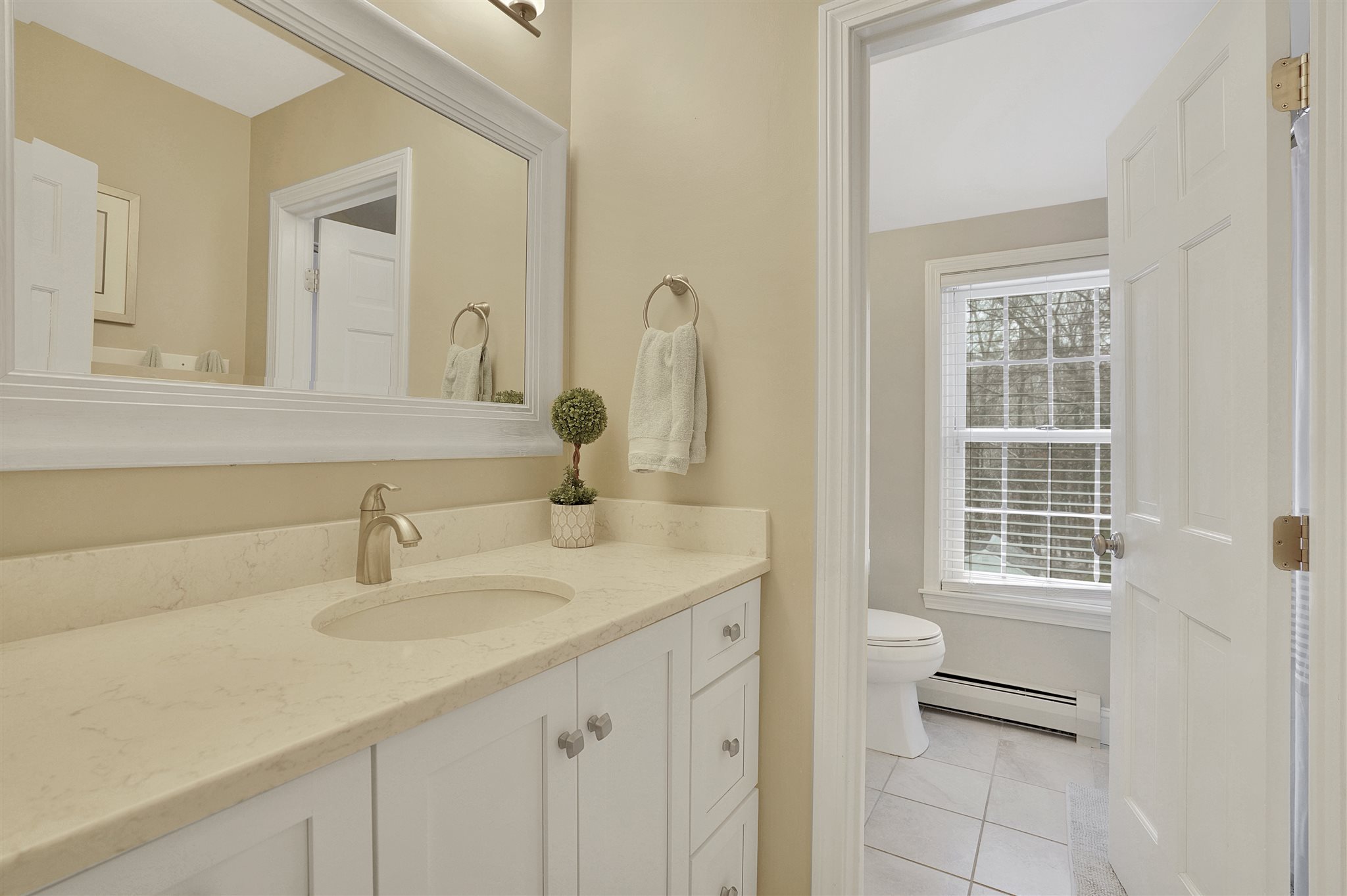 7 Kent Street Windham, NH 03087 - Photo 17 of 33