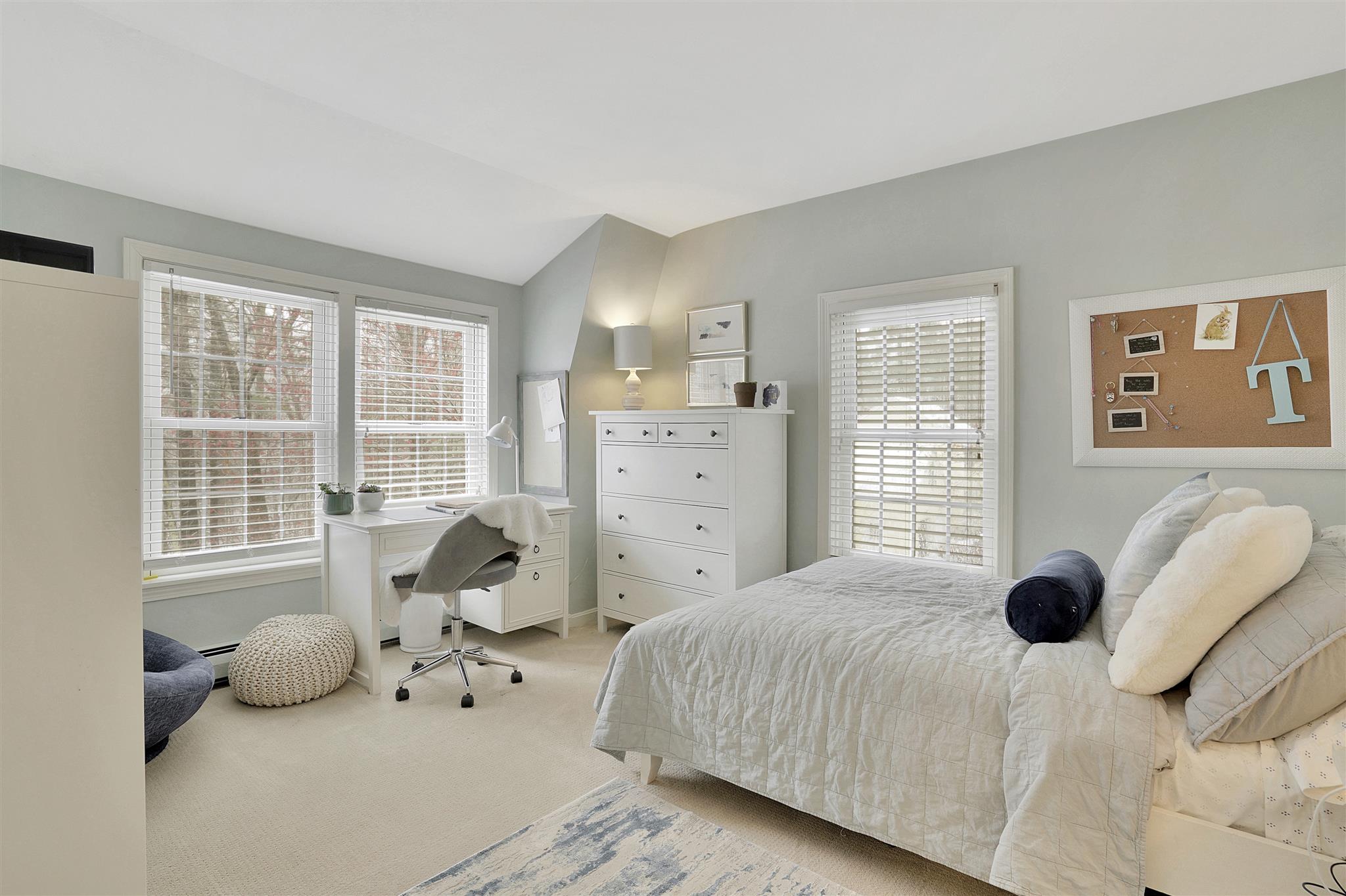 7 Kent Street Windham, NH 03087 - Photo 18 of 33