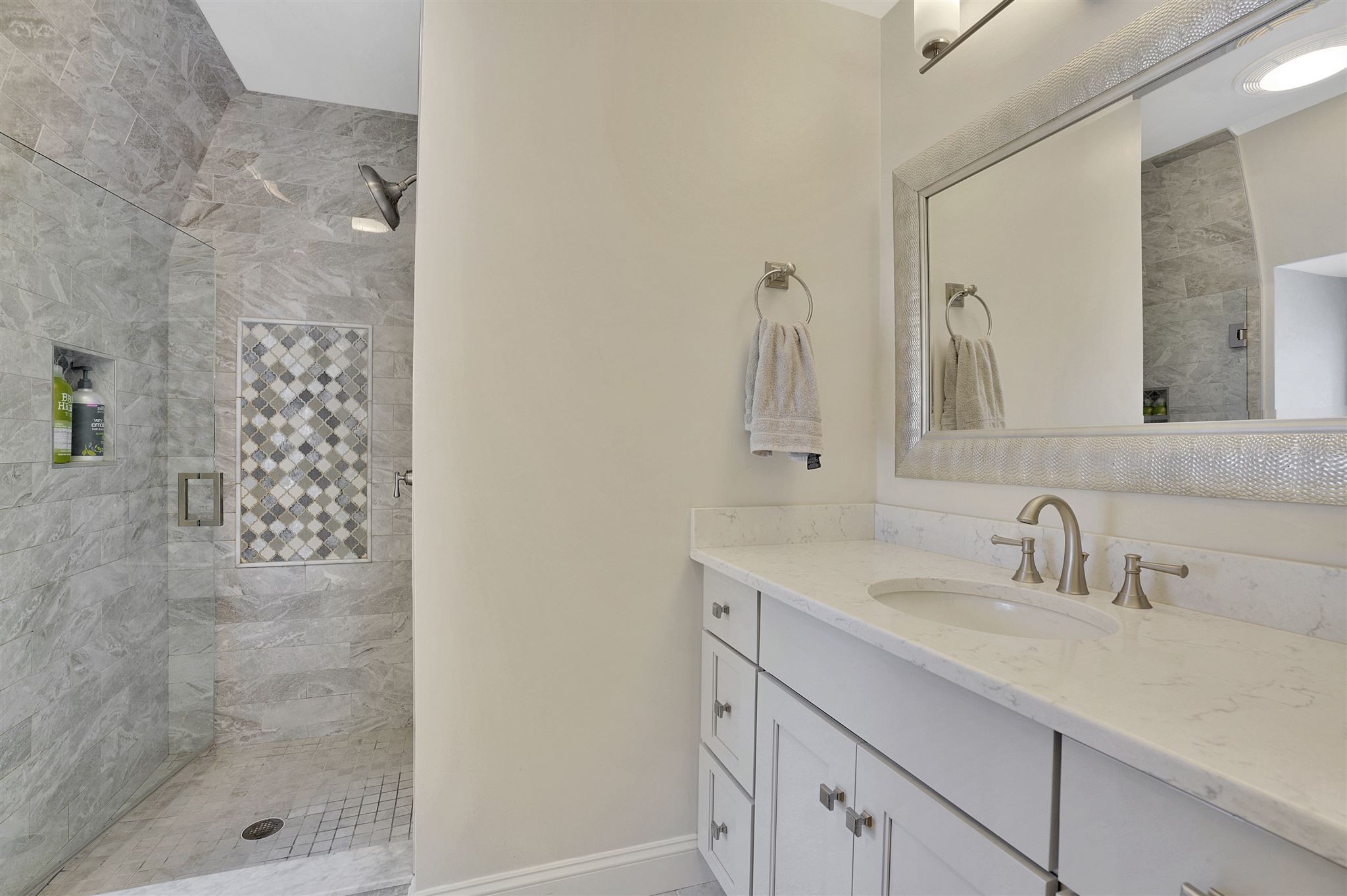 7 Kent Street Windham, NH 03087 - Photo 23 of 33