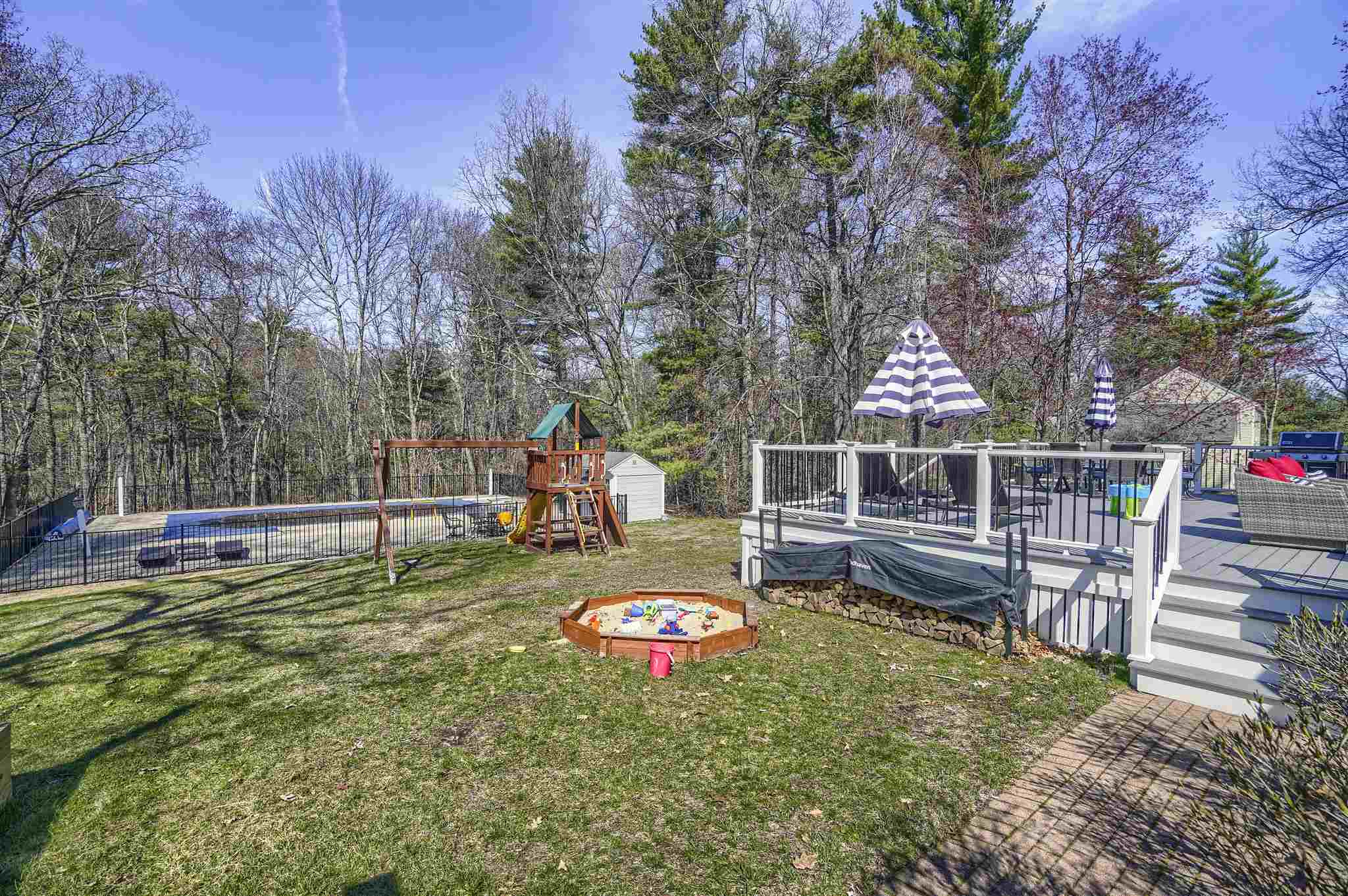 7 Kent Street Windham, NH 03087 - Photo 27 of 33