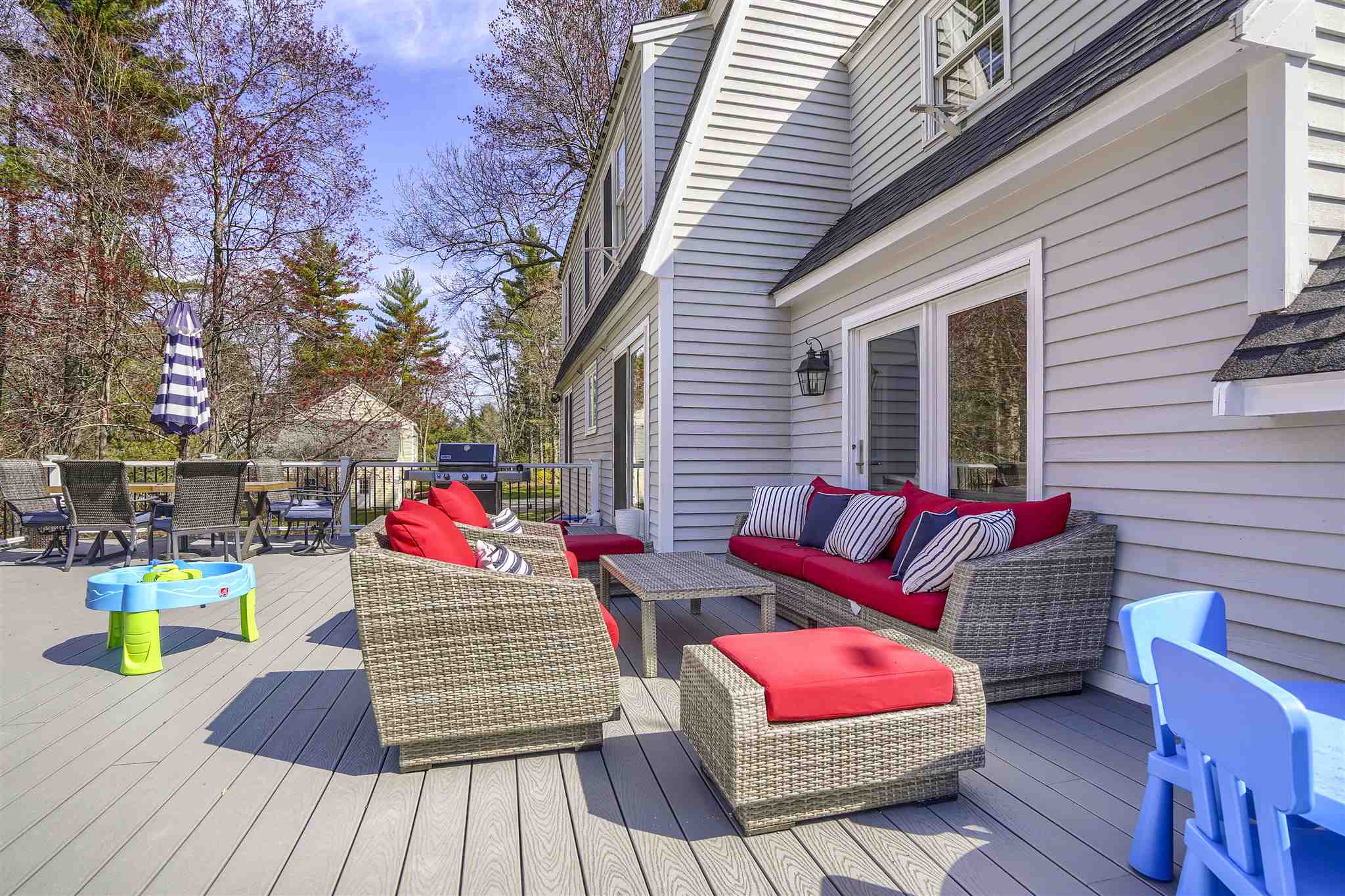 7 Kent Street Windham, NH 03087 - Photo 28 of 33