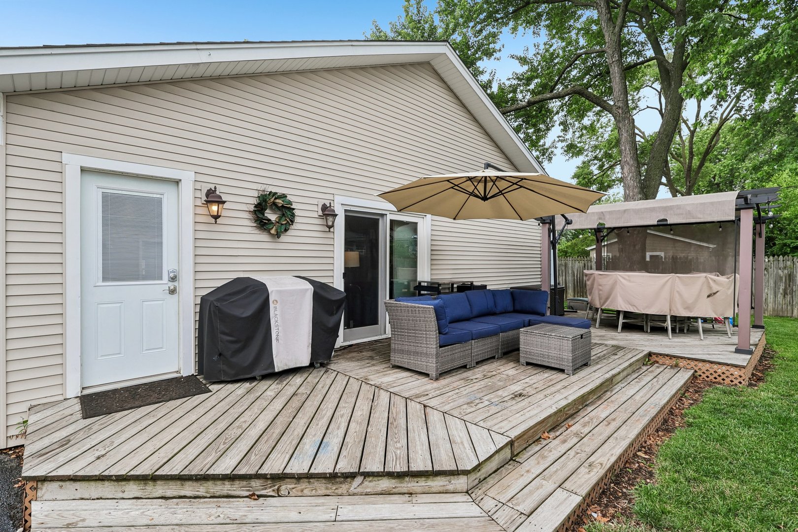2802 Hawk Lane Rolling Meadows, IL 60008 - Photo 27 of 29