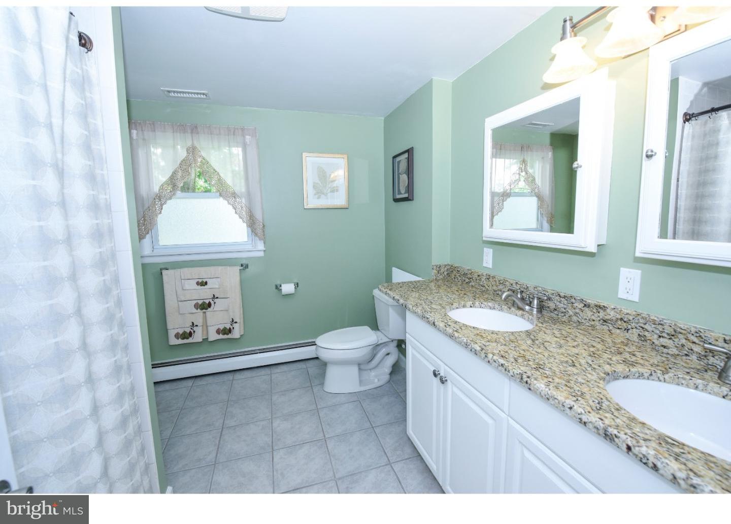 250 Norfolk Road Warminster, PA 18974 - Photo 22 of 25 Bathroom