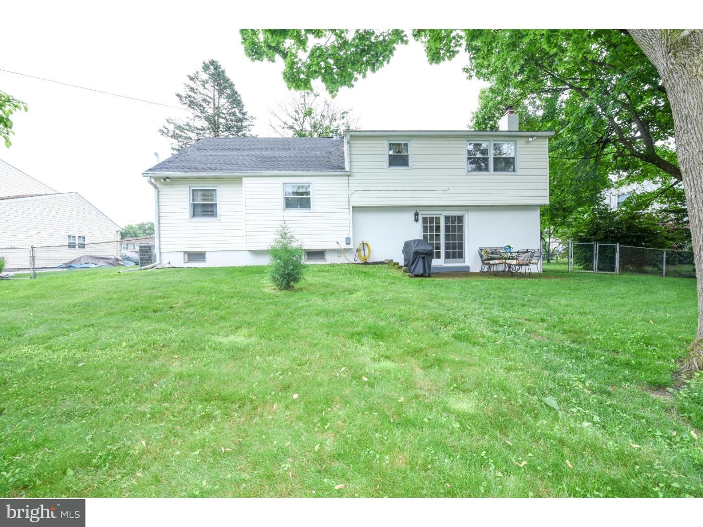 250 Norfolk Road Warminster, PA 18974 - Photo 23 of 25 Back Yard