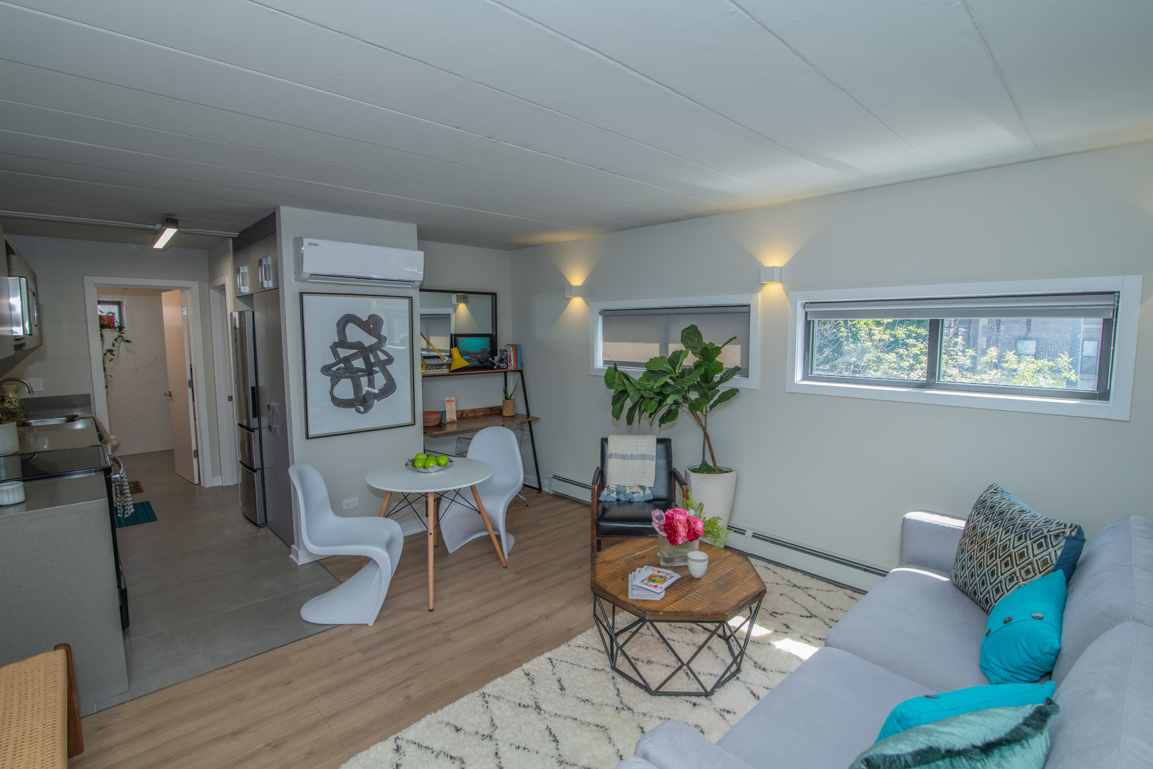 1666 West Pratt Boulevard, Unit 310 Chicago, IL 60626 - Photo 4 of 16