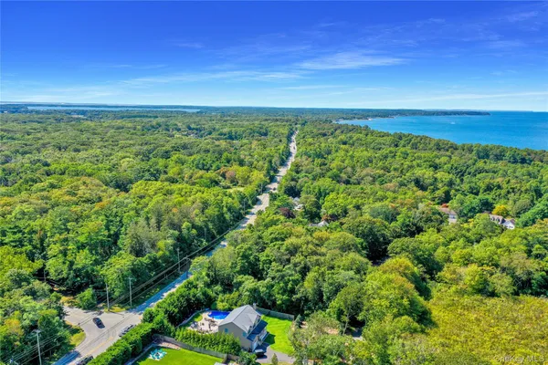 $549,000 | 110 Homestead Way, Greenport, NY 11944