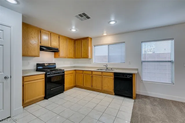 $1,795 | 11924 Lemon Balm Street, Las Vegas, NV 89183