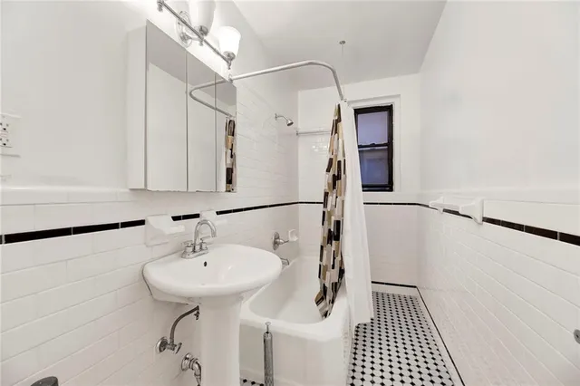 $369,000 | 2835 Bedford Avenue, Unit 4D | Flatbush