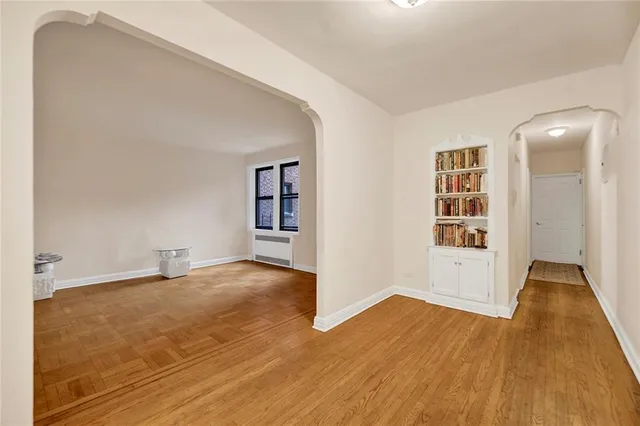 $369,000 | 2835 Bedford Avenue, Unit 4D | Flatbush
