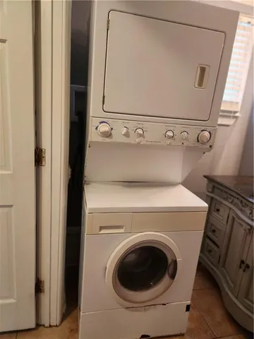 $2,100 | 6595 Wuerpel Street, Unit REAR, New Orleans, LA 70124