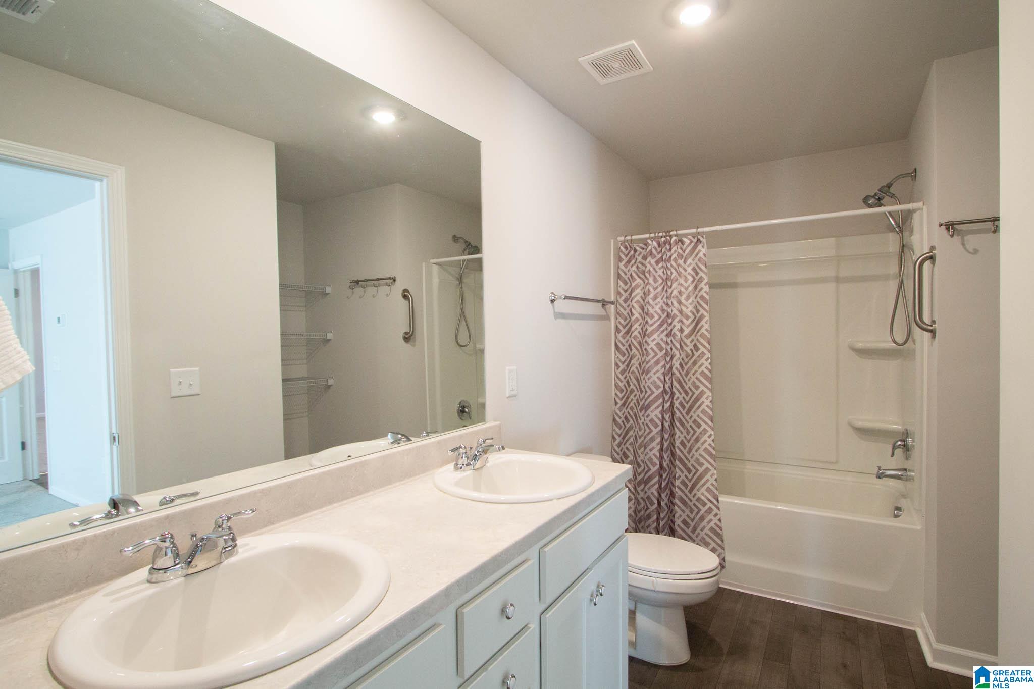 188 Coleman Way Calera, AL 35040 - Photo 17 of 34