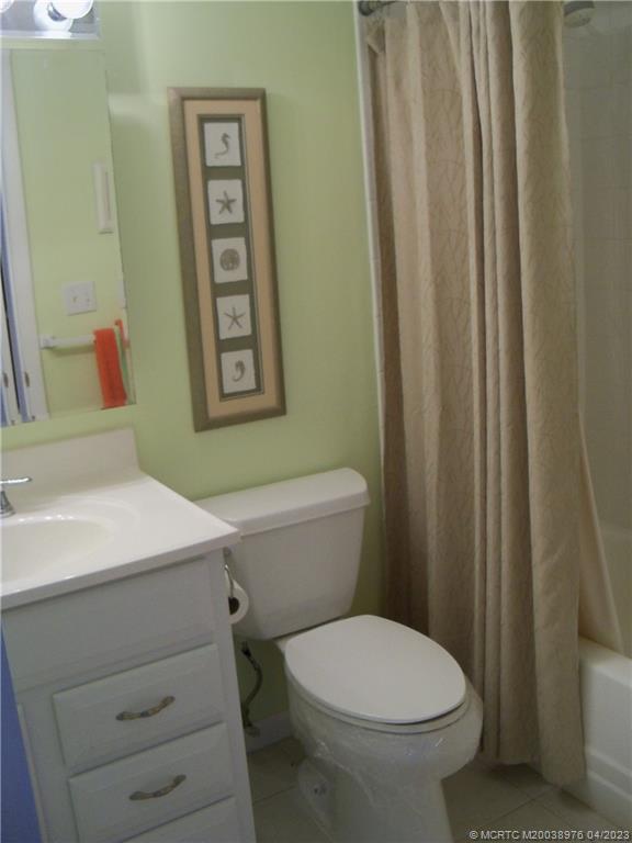 1997 Southwest Palm City Road, Unit 48E Stuart, FL 34994 - Photo 26 of 45 2nd bathroom