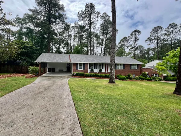 $395,000 | 818 Dunbarton Drive, North Augusta, SC 29841