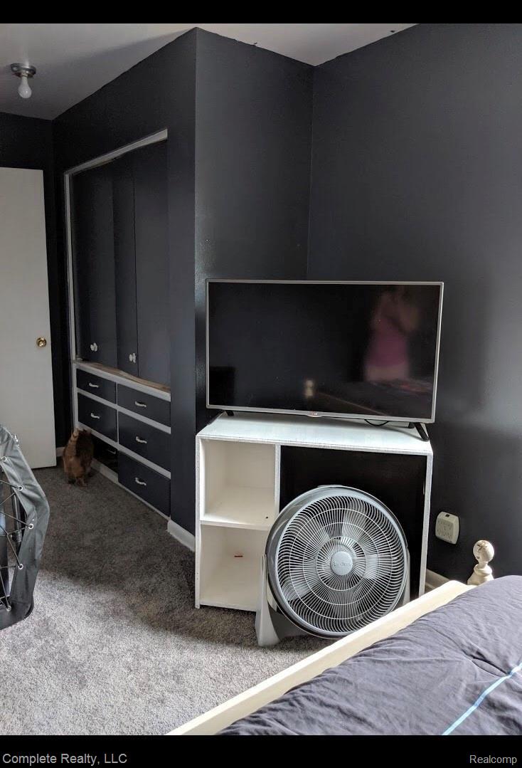 5269 North Georgetown Road Grand Blanc, MI 48439 - Photo 16 of 21 2019-07-26 22.17